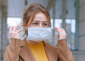 Maskenpflicht, © Pexels/Anna Shvets