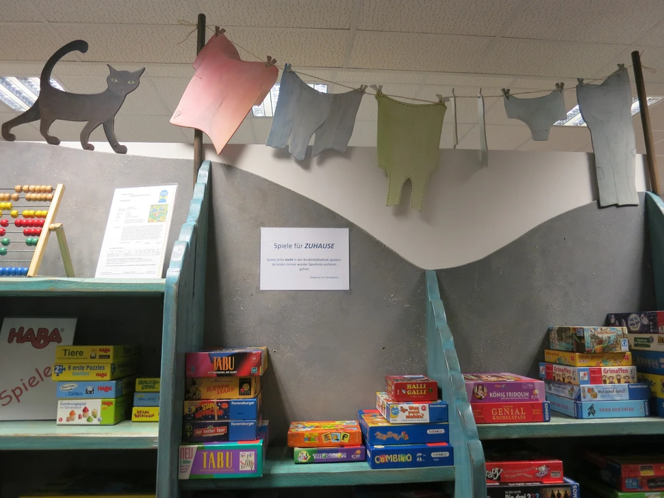 Spiele in der Bücherhalle Lokstedt
