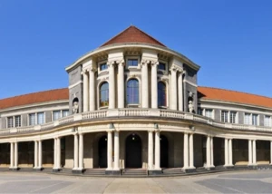Universität Hamburg: Hauptgebäude, © fotolia.com/kameraauge (#25266704)