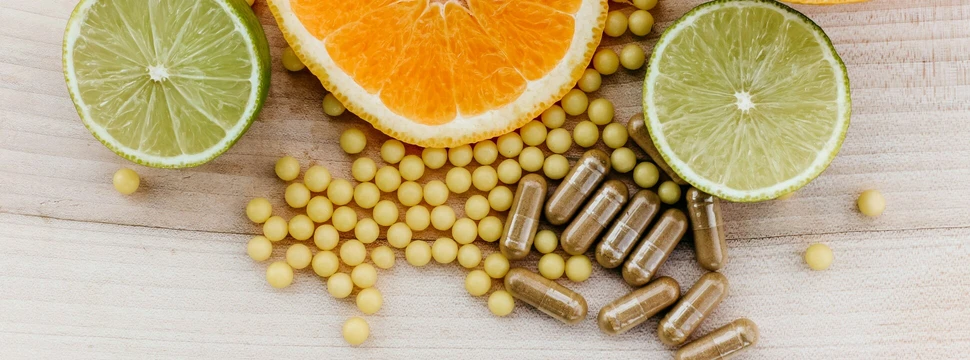 Natürliche Vitamine und Nahrungsergänzungsmittel