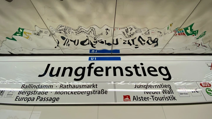 Galerie-Bild 3: U-Bahn-Haltestelle Jungfernstieg