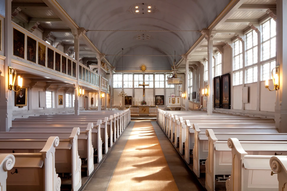 Das Kirchenschiff von St. Johannis zu Eppendorf Das Kirchenschiff von St. Johannis zu Eppendorf