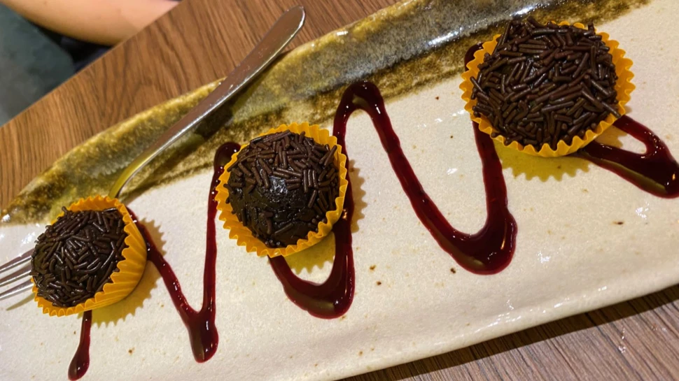 Das Dessert, die 3 Brigadeiros haben es in sich! Dessert: die 3 Brigadeiros, © hamburg-magazin.de
