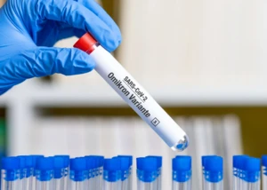 Hamburg führt weitgehend 2G-Plus ein, © iStock.com/DMEPhotography