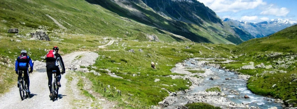 Fahrradtour in den Alpen, © moerschy / pixabay.com