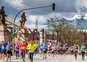 Teilnehmer beim Haspa Marathon auf der Strecke