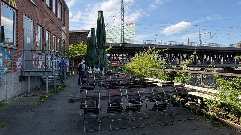 Außenterrasse der Oberhafen-Kantine