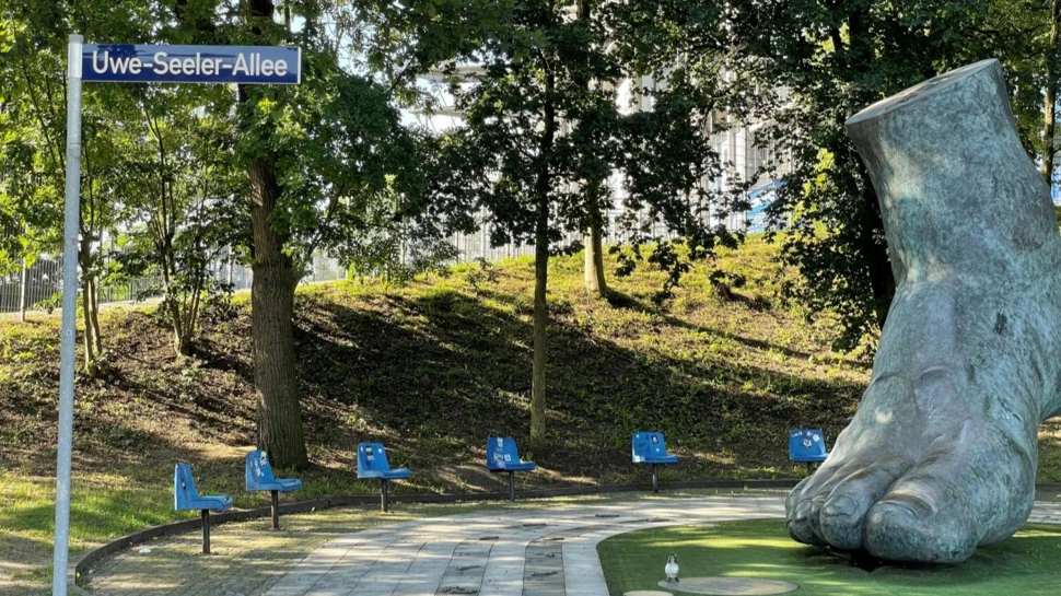 Uwe-Seeler-Allee, © hamburg-magazin.de