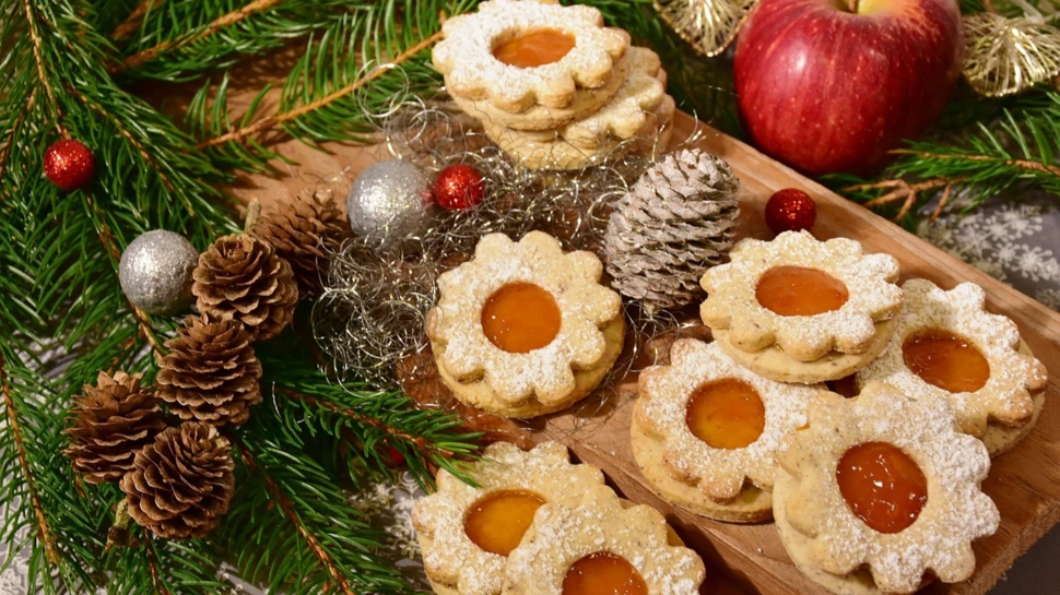 Weihnachtliches Gebäck, © Rita E. / pixabay.com