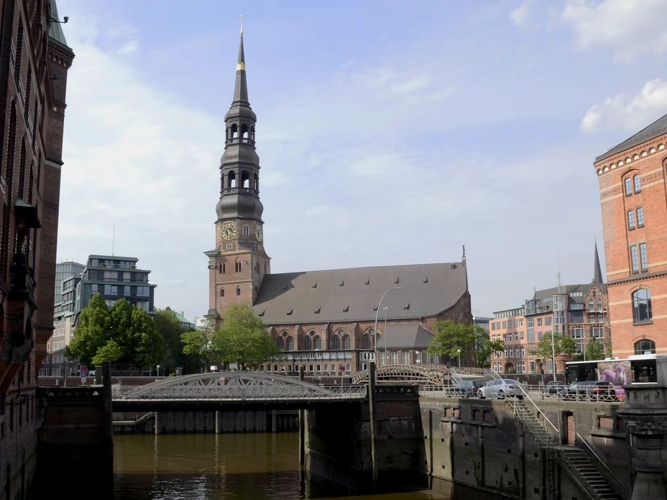 Hauptkirche St. Katharinen Hauptkirche St. Katharinen