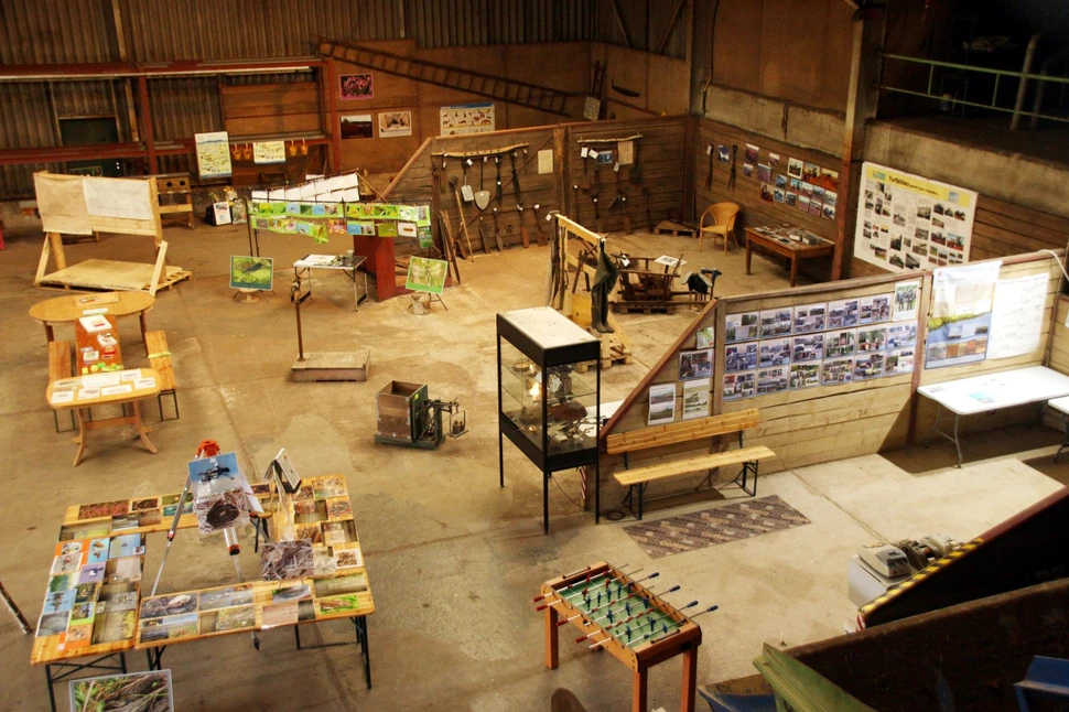 Ausstellung im Torfwerk Ausstellung im Torfwerk