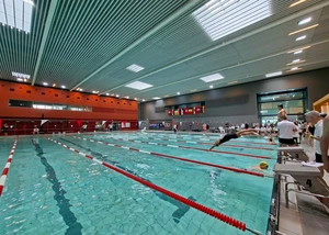 Hamburg Queer Cup in der Wilhelmsburger Schwimmhalle