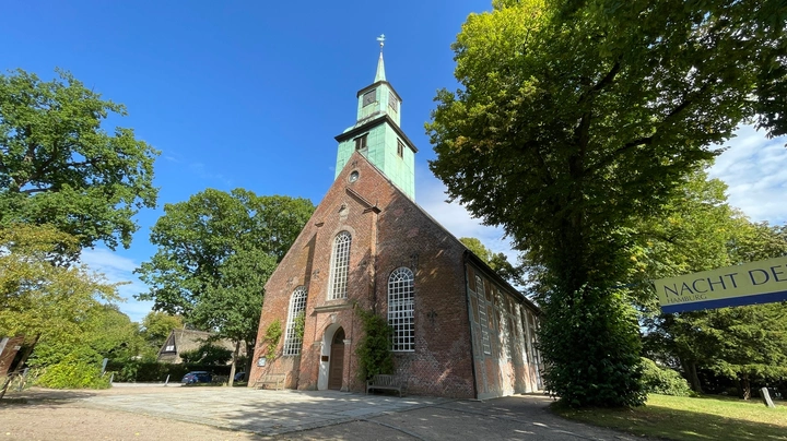 Galerie-Bild 2: Nienstedtener Kirche