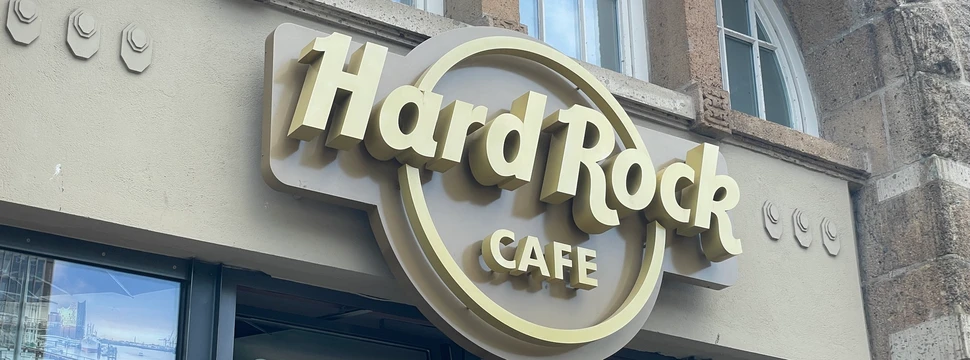 Hamburger-Hard-Rock-Cafe-an-den-Landungsbr-cken