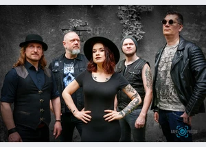 Ember-Sea-promo2024_credit_Holger_Baer