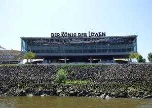 Stage Theater König der Löwen Musical