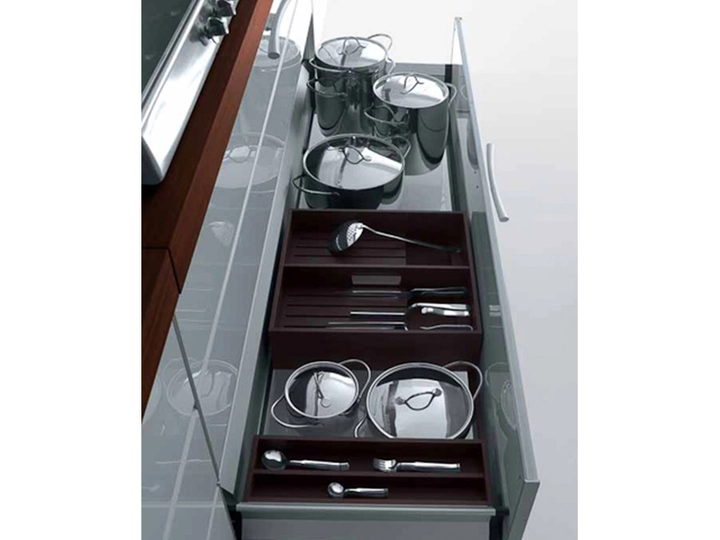 Galerie-Bild 1: W. Gerdau Handelsges. für aus Hamburg von W.Gerdau Handelsges. für Einbauküchen mbH 