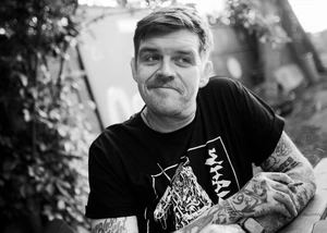 Sänger Nicolas Müller von Jupiter Jones