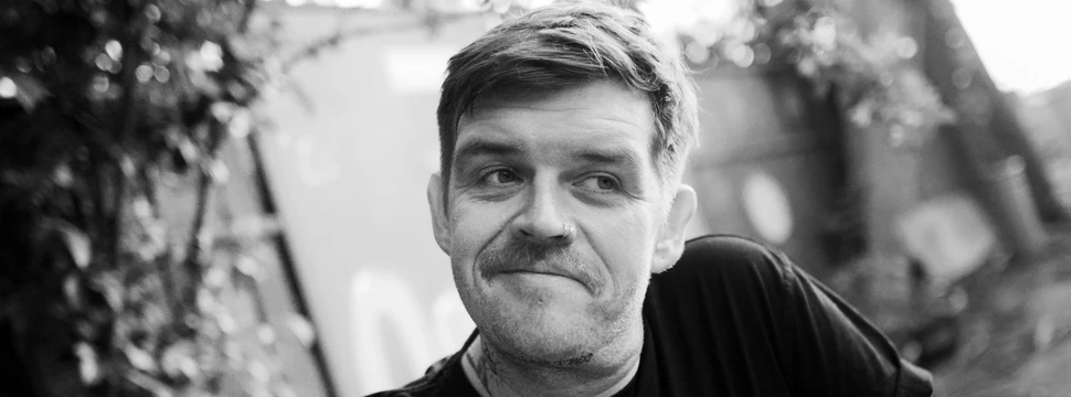 Sänger Nicolas Müller von Jupiter Jones