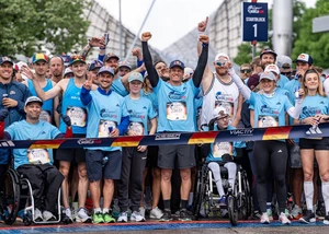 Teilnehmer an der Startlinie beim Wings for Life World Run