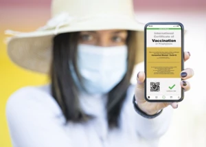 Digitaler Impfpass, © iStock/Travel Wild