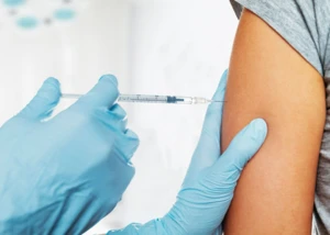 Impfung, © iStock.com/Remains