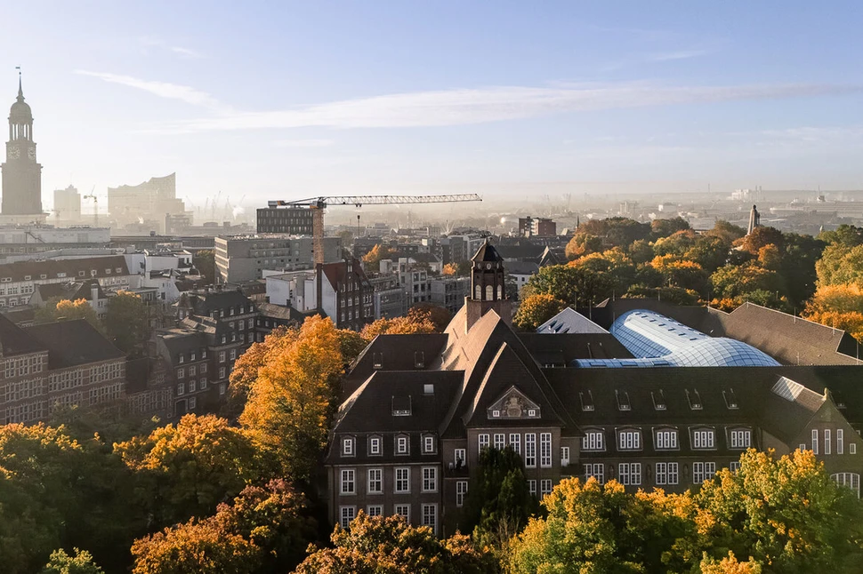 Schulgeschichte(n) aus St. Pauli und der Neustadt Schulgeschichte(n) aus St. Pauli und der Neustadt