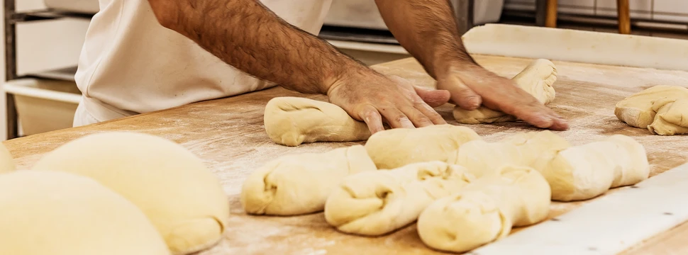 Brotbackseminar-Traditionelles-Handwerk-erleben