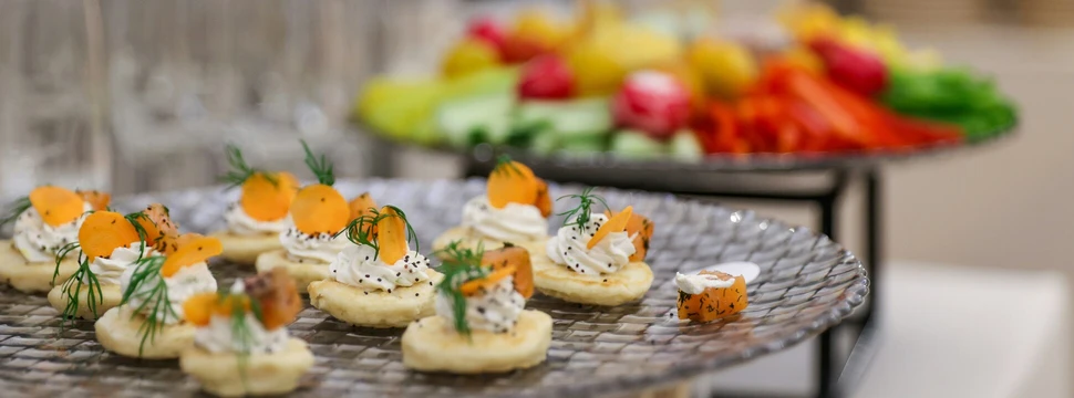 Teller mit Häppchen