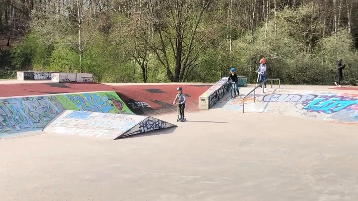 Galerie-Bild 6: Skateanlage in der Kieskuhle Rissen