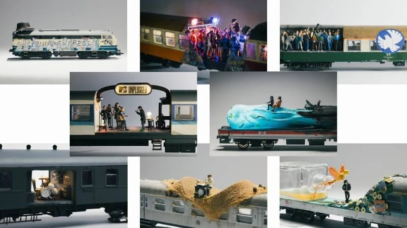 verschieden gestaltete Waggons des Panik Express im Miniatur Wunderland Hamburg