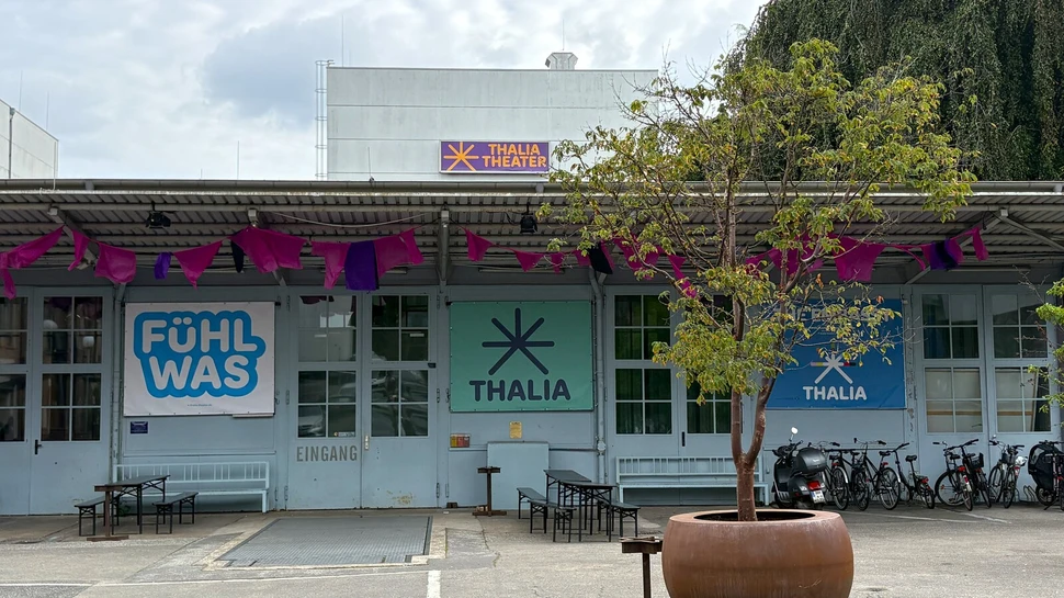 Vorhof Thalia Theater Gaußstraße
