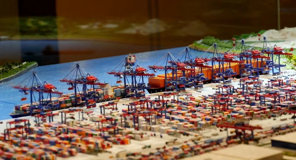 Kapitänsführung - Die internationale Logistickkete - klein