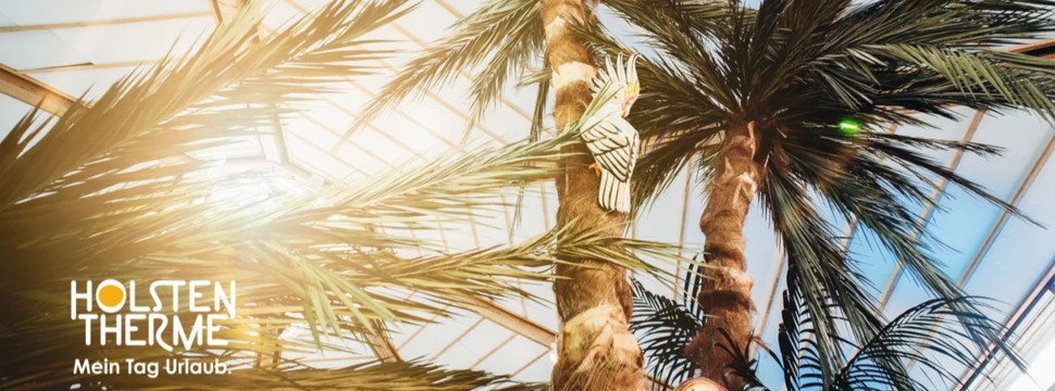 Palmen unter einem Glasdach