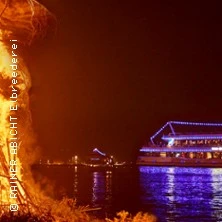 Fahrt entlang der Osterfeuer Fahrt entlang der Osterfeuer