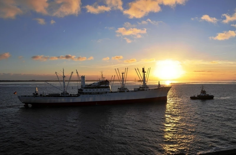Hafen Sundowner Afterwork Fahrt HAMBURG - HAMBURG