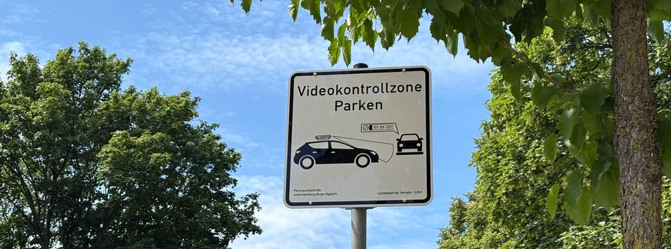 Schluss-mit-der-Zettelwirtschaft-Digitales-Parken-in-Hamburg