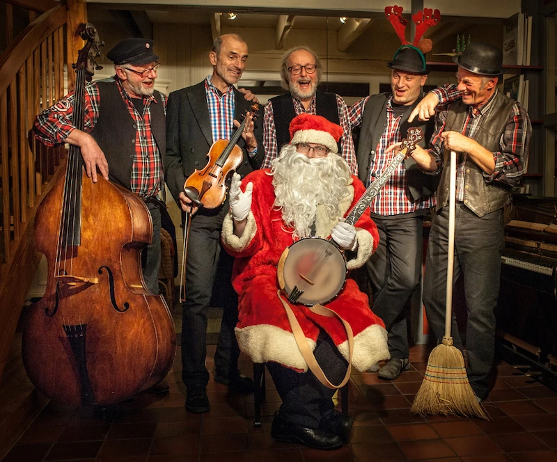 Internationale plattdüütsche Skiffle Wiehnacht mit der Band Appeltown Washboard Worms Internationale plattdüütsche Skiffle Wiehnacht mit der Band Appeltown Washboard Worms