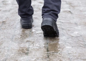 Bei Glätte richtig gehen Bei Glätte richtig gehen, © Wetteronline