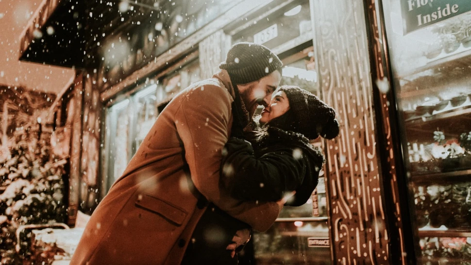 Pärchen im Winter, © StockSnap / pixabay.com