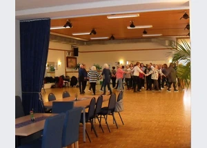 TanzteeInt.Folkl.t.Foto