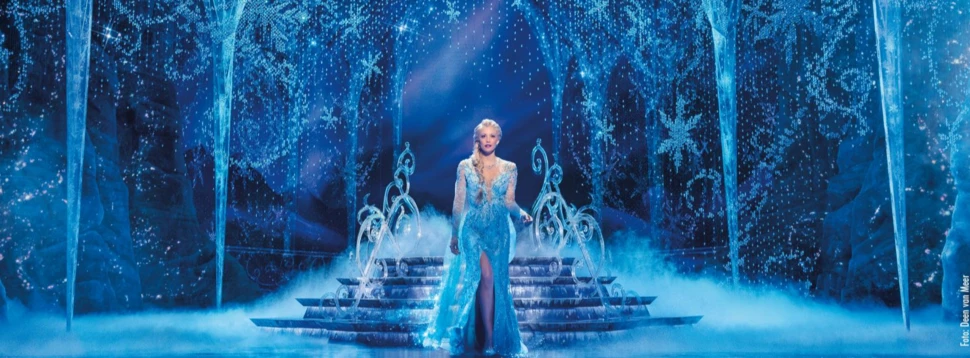 Caroline Bowman as Elsa in FROZEN North American Tour, © Deen van Meer