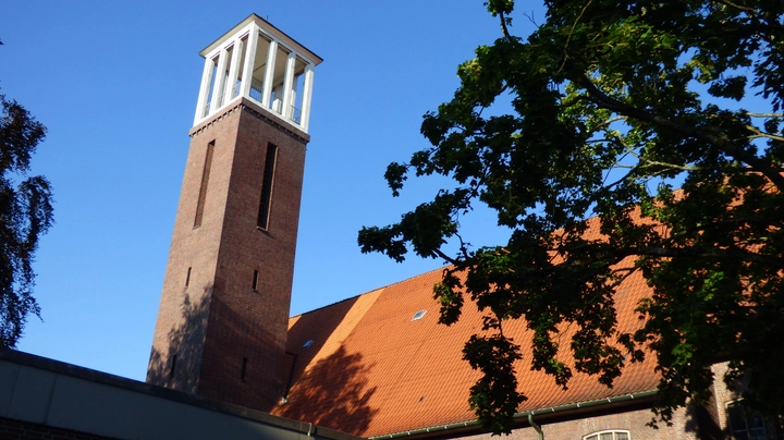 Galerie-Bild 2: Herz-Jesu-Kirche im Stadtteil Hamm