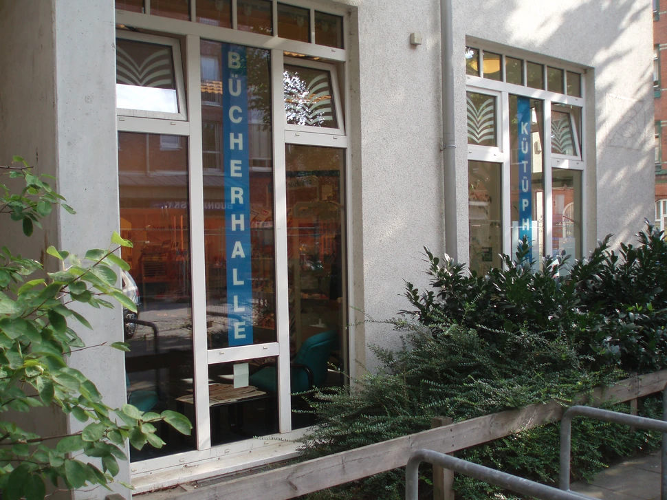 Die Bücherhalle Wilhelmsburg Die Bücherhalle Wilhelmsburg