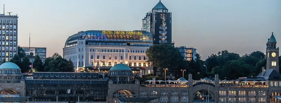 Außenansicht Hotel Hafen Hamburg, © Hotel Hafen Hamburg