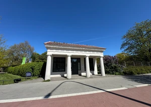 Die Millerntorwache von außen