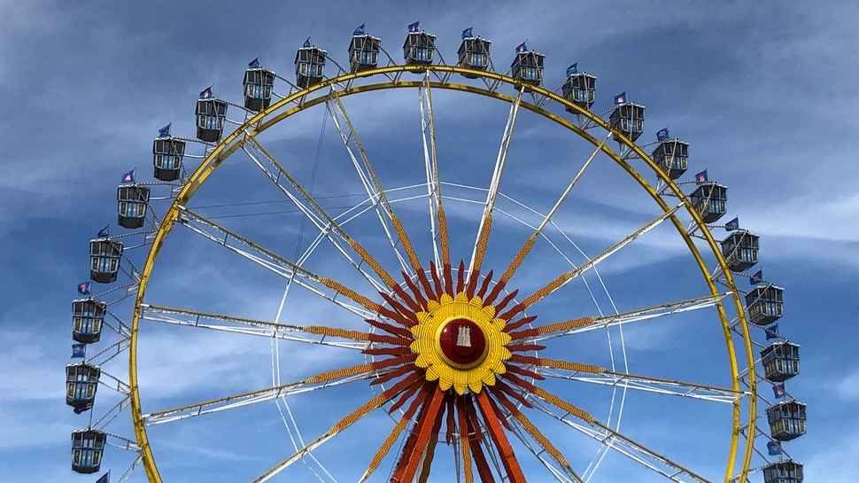 Obere Hälfte des Riesenrades vom Hamburger Dom