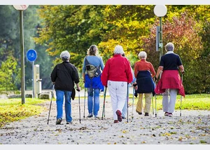 25-06-23 nordic-walking-1814784__340 pixabay