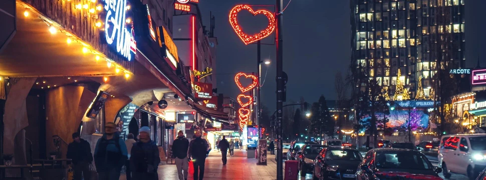 Die Weihnachtsbeleuchtung auf der Reeperbahn, © BID Reeperbahn+