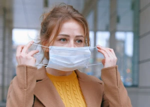 Maskenpflicht, © www.Pexels.com / Anna Shvets